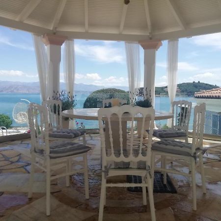Imerolia Beach Villa Kassiopi Corfu Exteriör bild