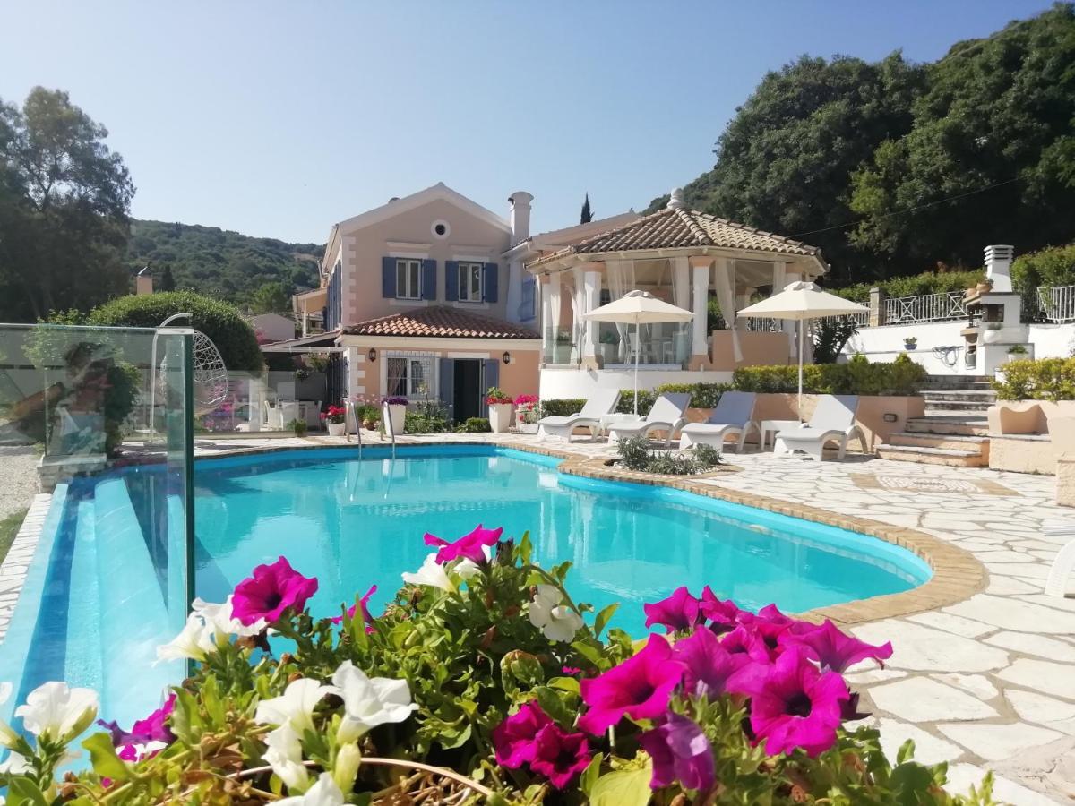 Imerolia Beach Villa Kassiopi Corfu Exteriör bild