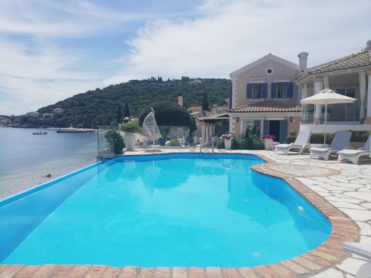 Imerolia Beach Villa Kassiopi Corfu Exteriör bild
