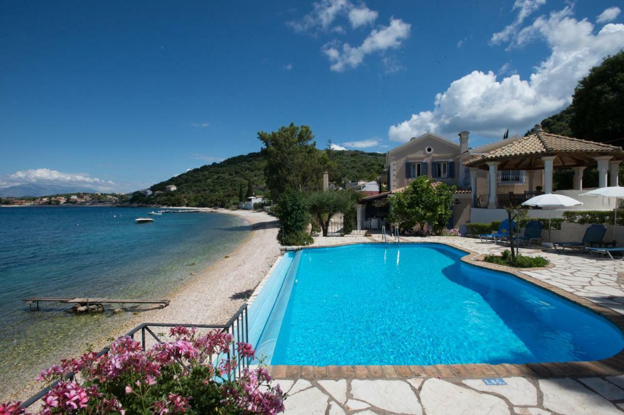 Imerolia Beach Villa Kassiopi Corfu Exteriör bild