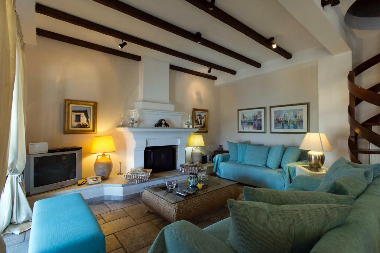 Imerolia Beach Villa Kassiopi Corfu Exteriör bild