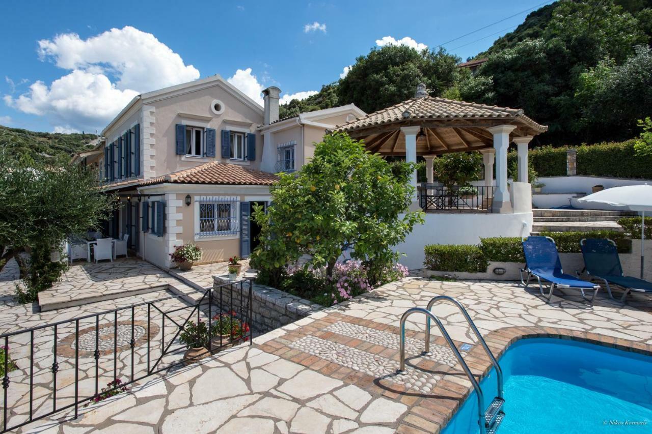 Imerolia Beach Villa Kassiopi Corfu Exteriör bild
